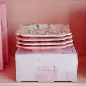 Sweet Laurel Dessert Plates: Set of 4 Ceramic